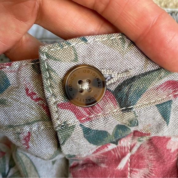 🌿 PEACOCKS GREY GREEN MULTI FLORAL CASUAL SHORTS! - Picture 7 of 9